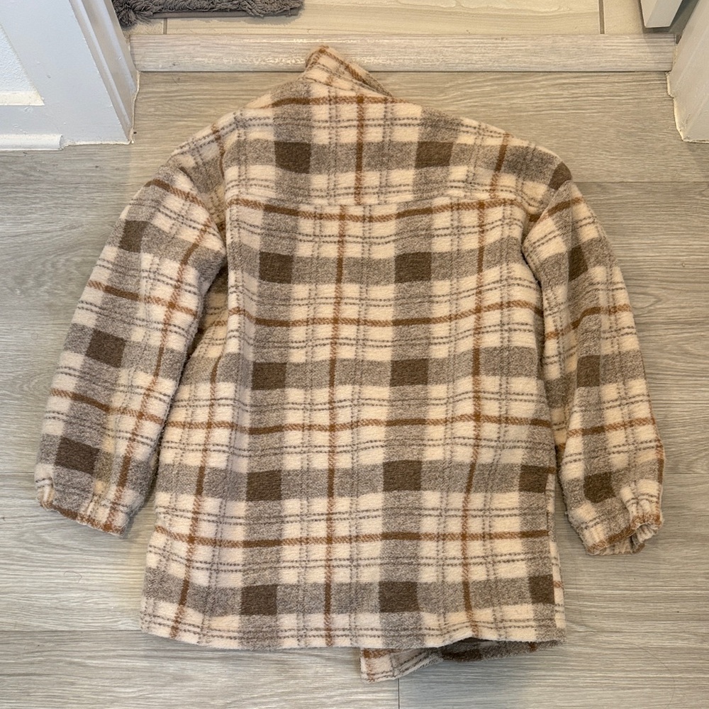 Universal Thread Oversized Shacket Brown And Crea… - image 4